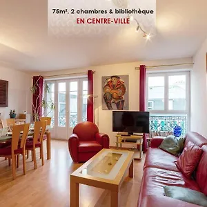 Vazi, Lumineux&spacieux Centre-ville Appartement