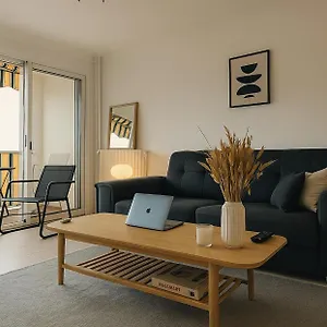 Avec Terrasse , Le Cannet France